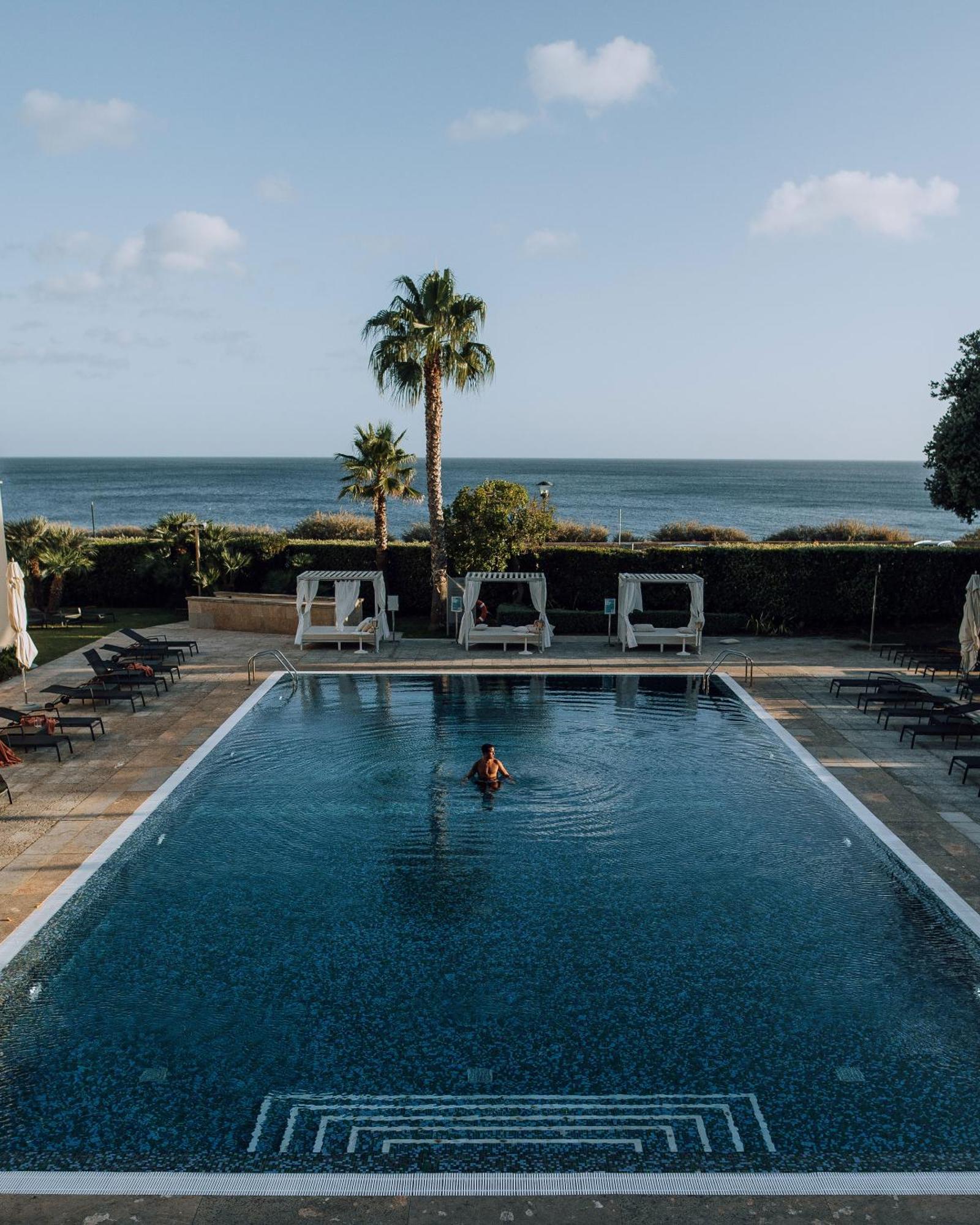 Grande Real Villa Italia Hotel & Spa Cascais Ngoại thất bức ảnh The swimming pool at the hotel